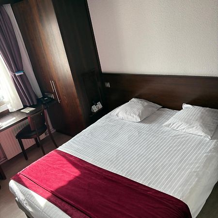 Cottage Logis Hotel - Restaurant Düdelingen Kültér fotó