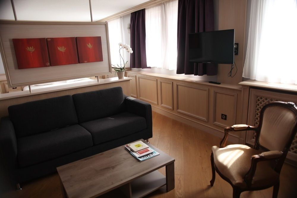 Cottage Logis Hotel - Restaurant Düdelingen Kültér fotó