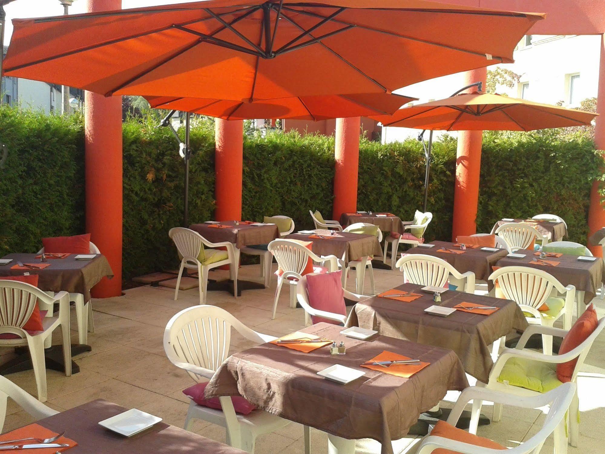 Cottage Logis Hotel - Restaurant Düdelingen Kültér fotó